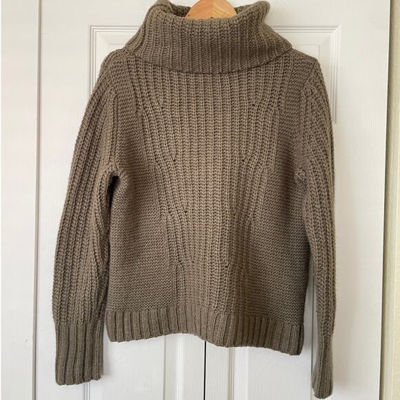 Banana Republic Alpaca Wool Mixed Stitch Chunky Turtle Neck Sweater • Size L - Picture 3 of 3